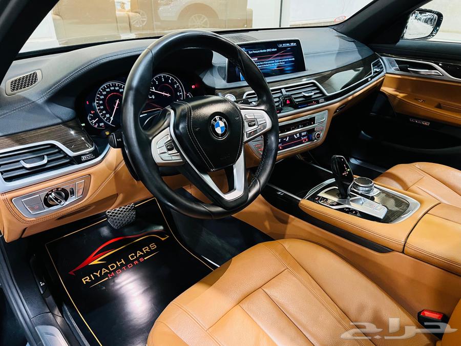 BMW 2017 730Li (Excellent Condition)63614184476547114