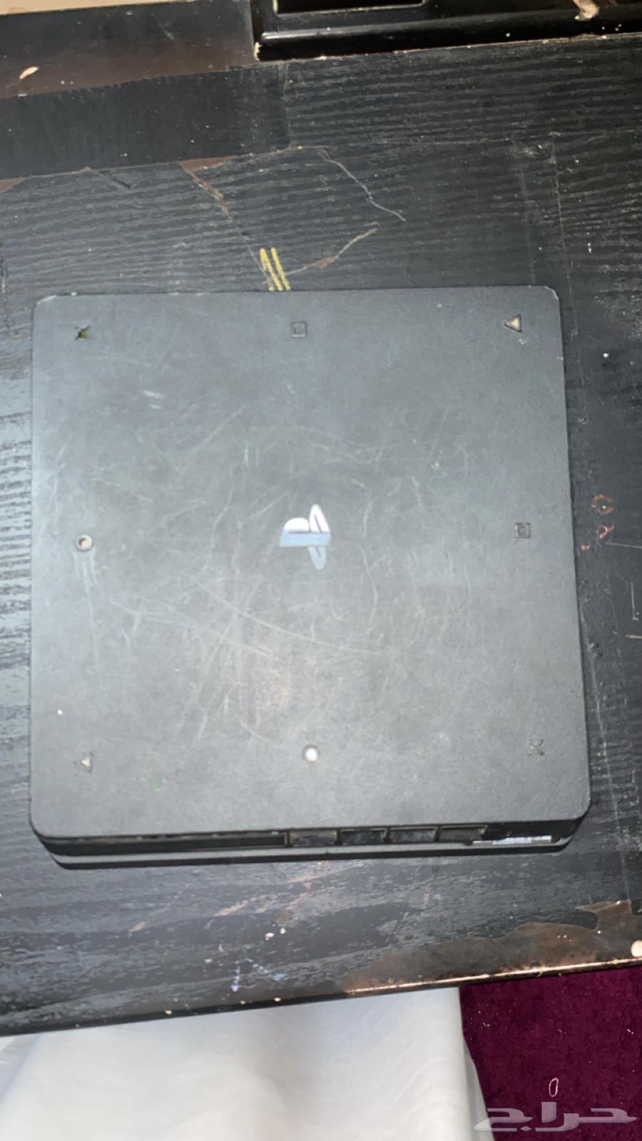 Sony 4 for sale, used but clean. I only used it for two years, and intermittently.63360722046977111