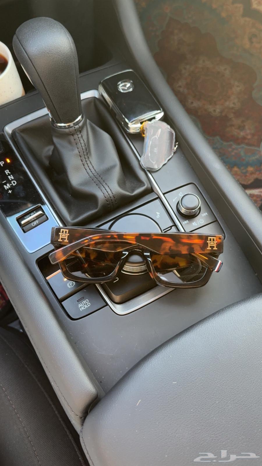Tommy Hilfiger sunglasses63361465988481112
