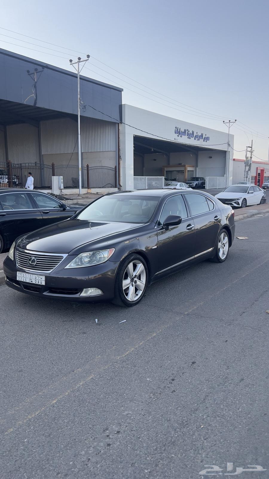 Lexus LS 200863614360707971111
