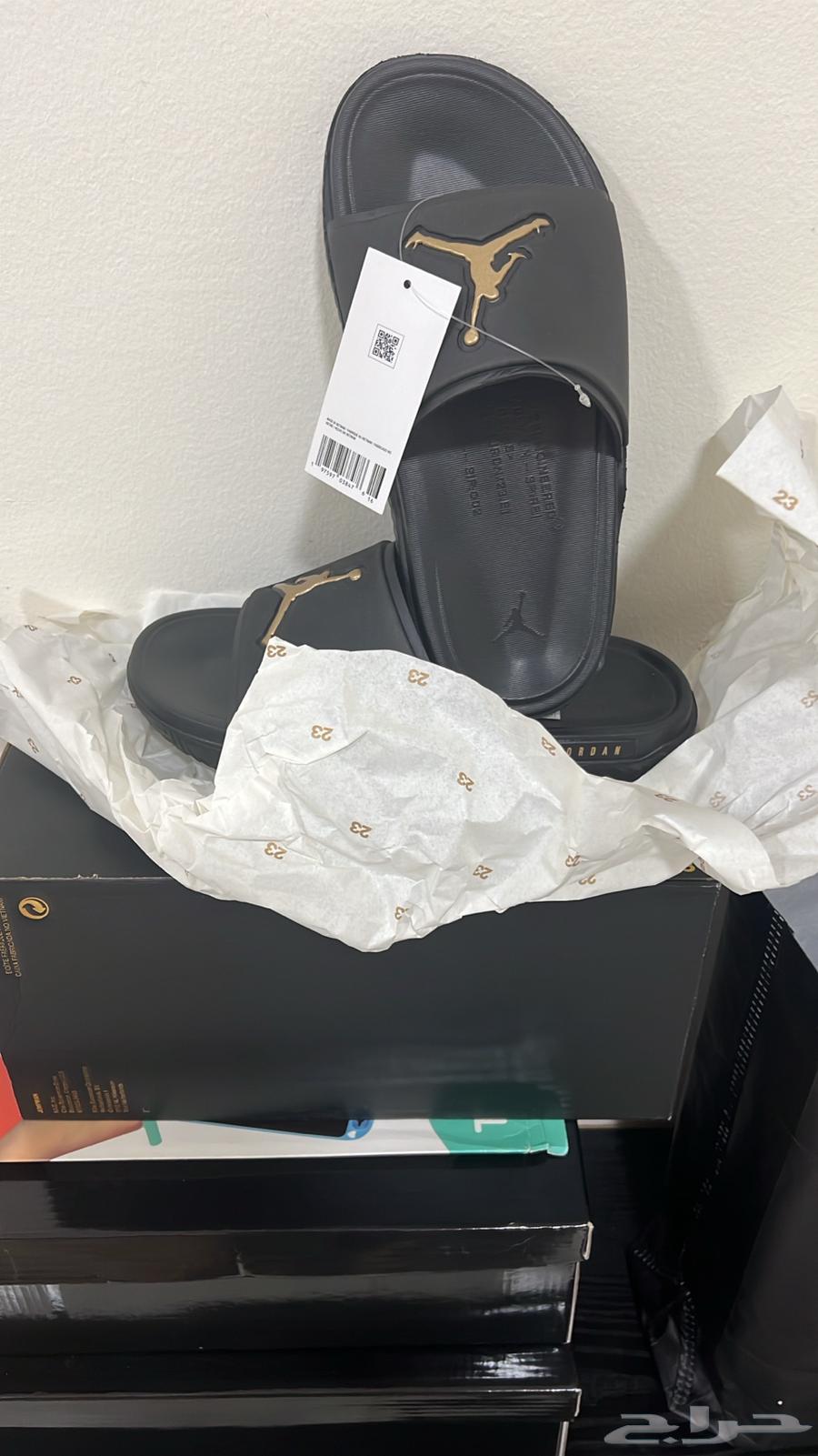 Original Jordan size 40 shoes, brand new63409794798594111