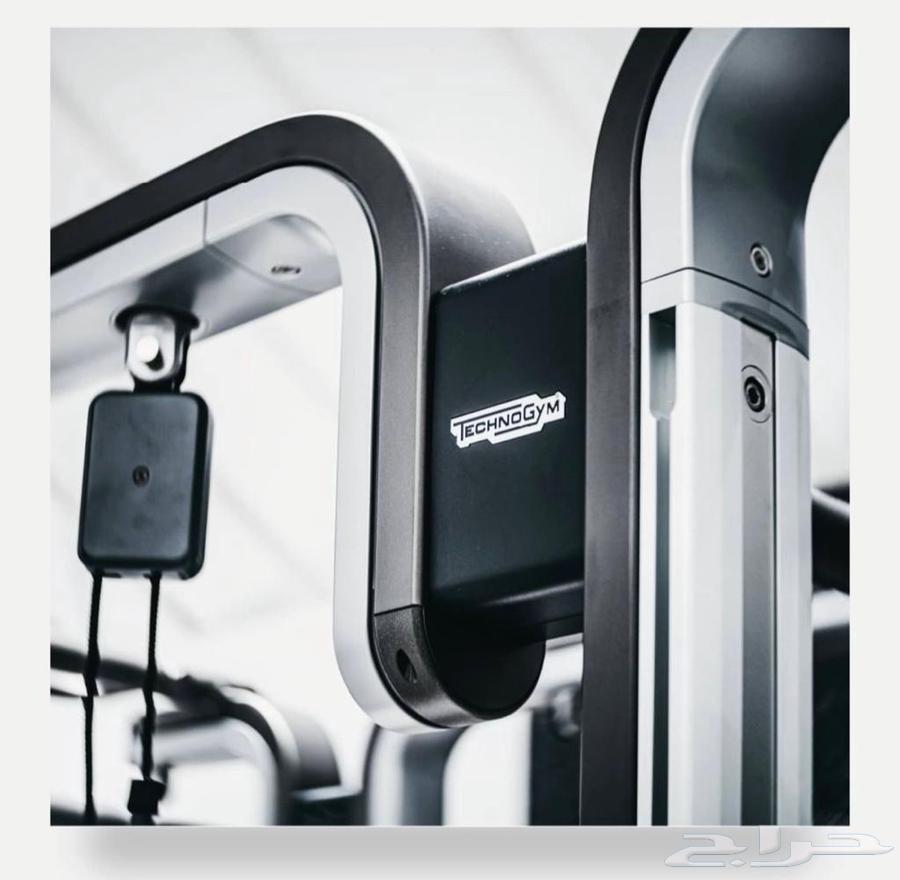 For sale: a fully equipped women's fitness club, ready for operation63365450450306114
