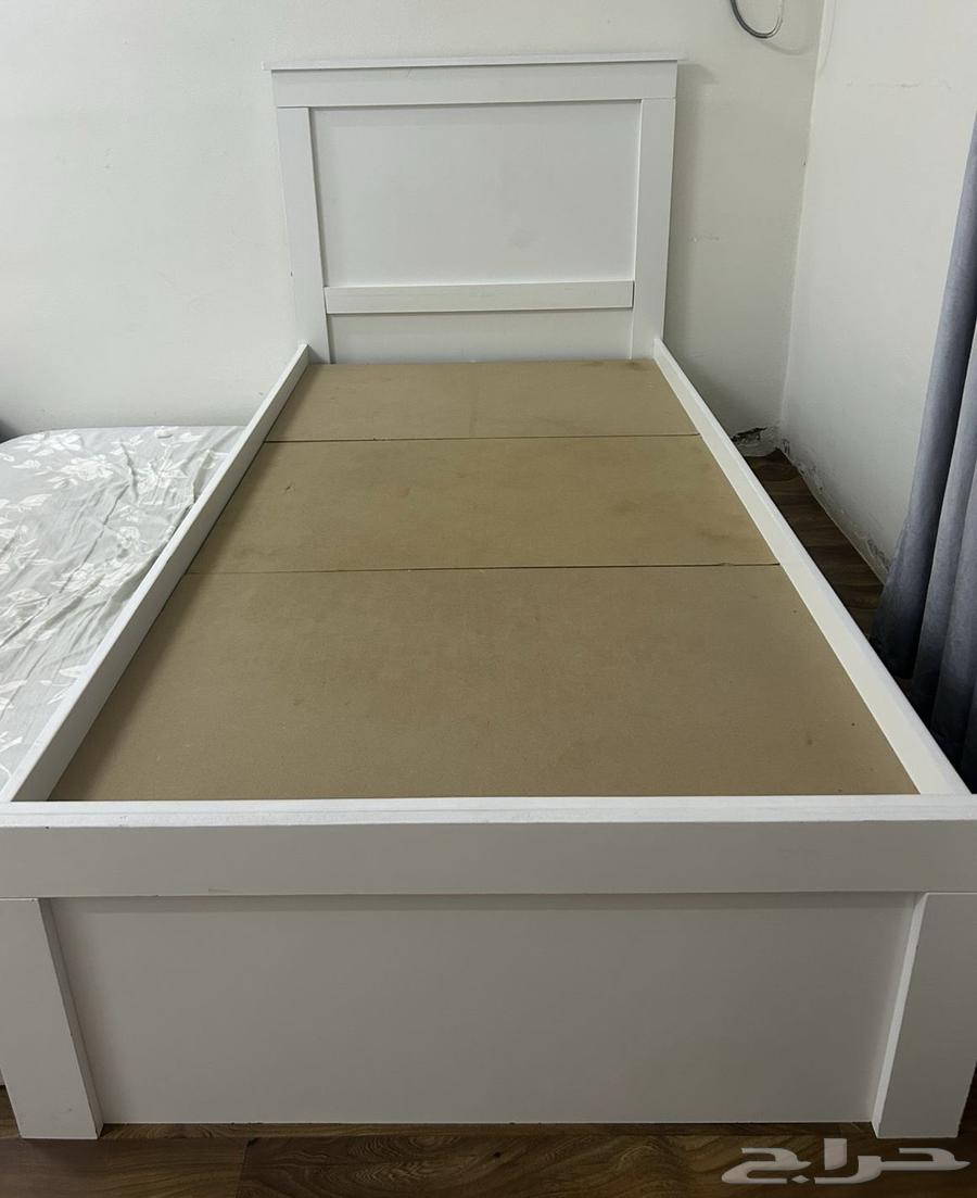 دولاب وسرير وتسريحة واثنين كومدينة63360517740291111