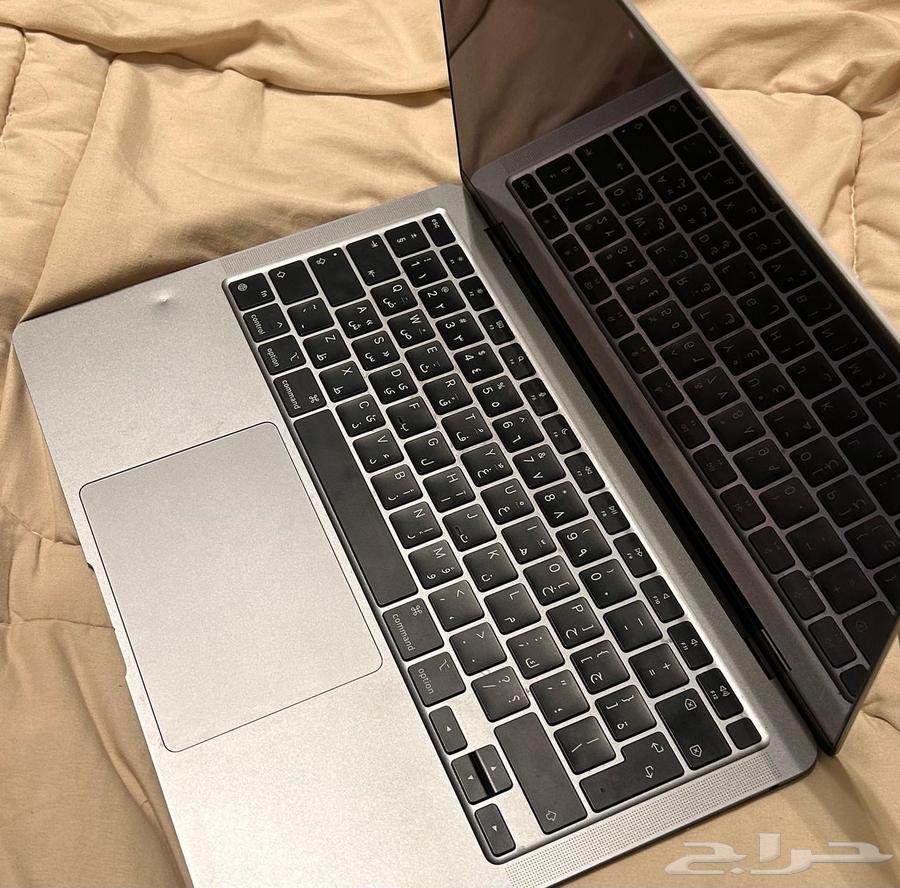 MacBook Air 13 computer63361639621507111