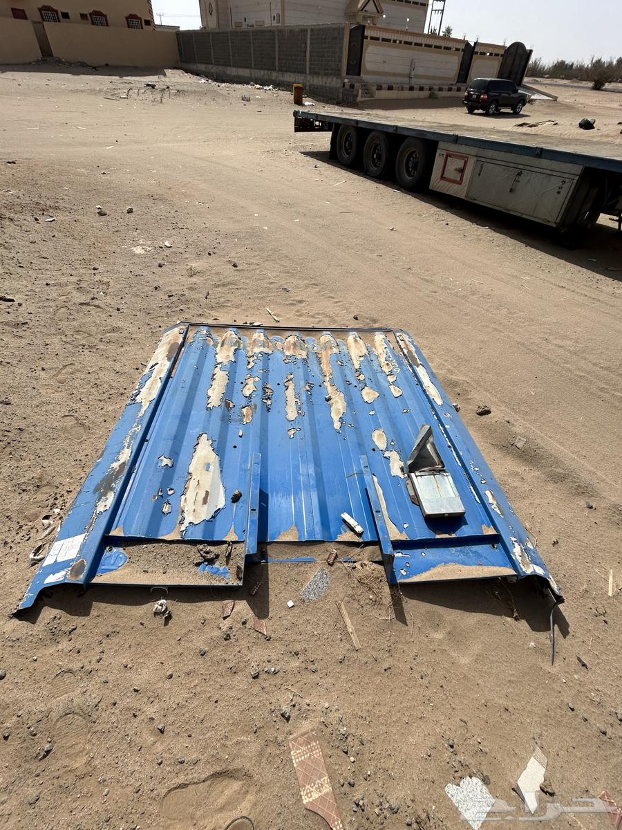 It has three Corona German axes63030558431233111
