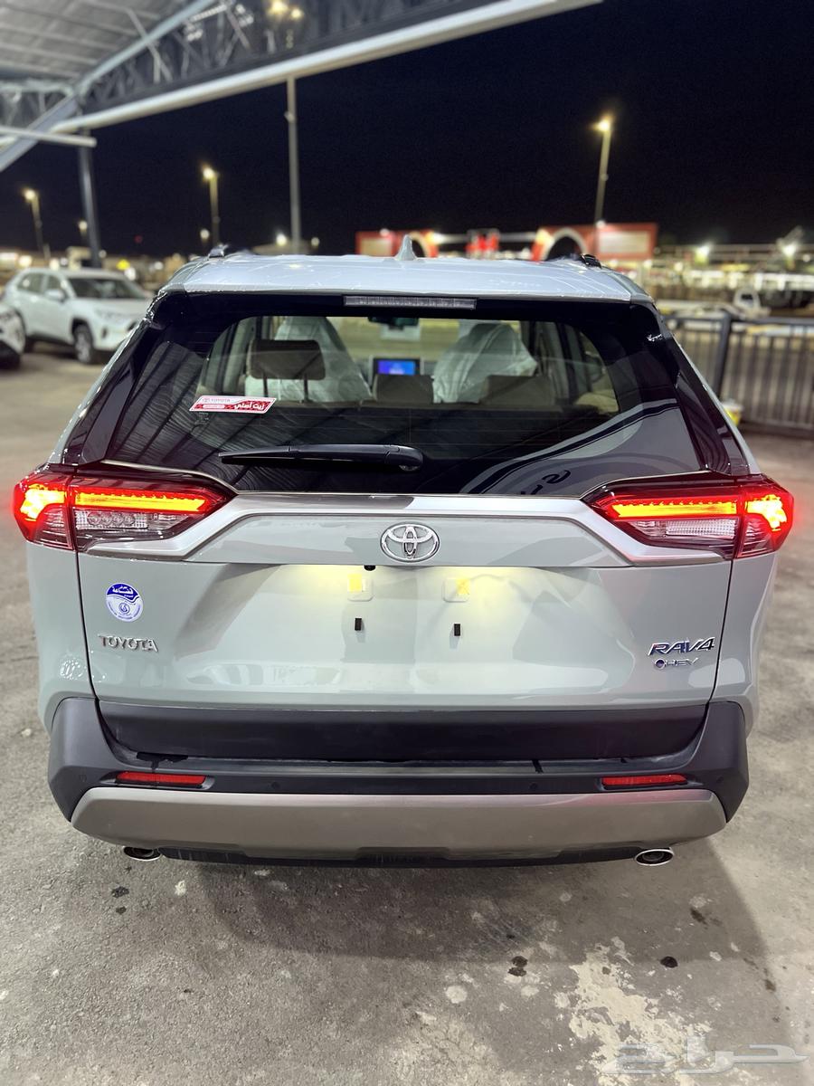 Toyota RAV4 Limited 2025 Customs Card63614533179267113