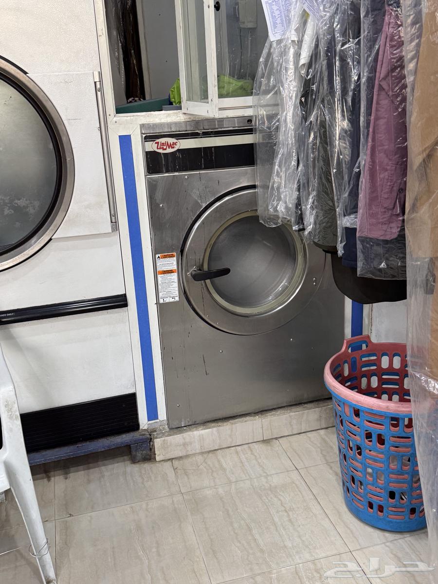 Laundry service for clothes to be kissed63368838258307111