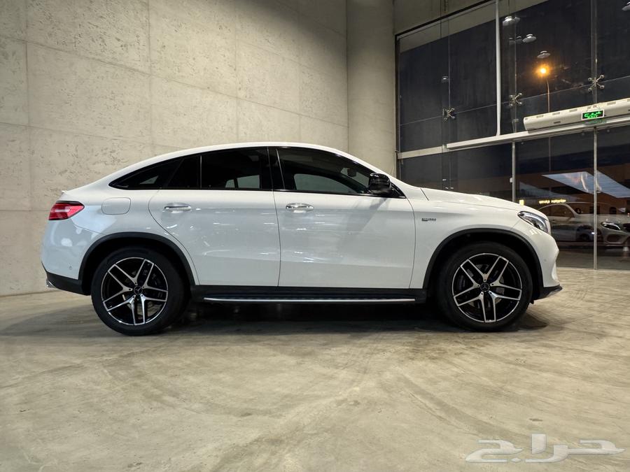 مرسيدس GLE43 amg موديل 2019م (وارد الجفالي)63614535872258114