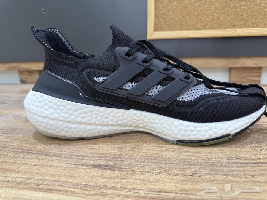 Adidas Ultra Boost running shoes in rare color63361434942467112