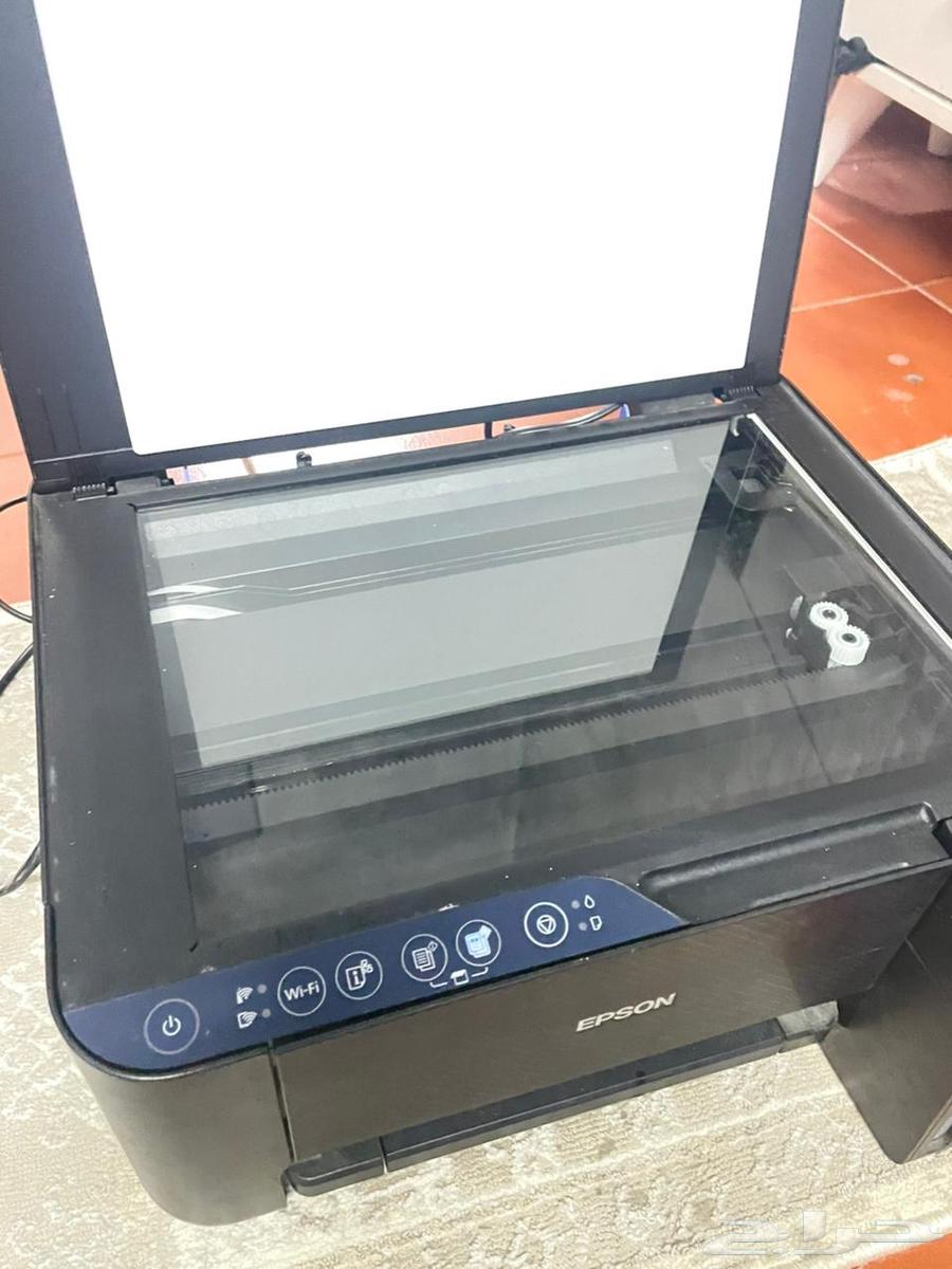 طابعة نوعها ممتاز ونظيفة  الحبر ناشف وما تطبع63365273640834112