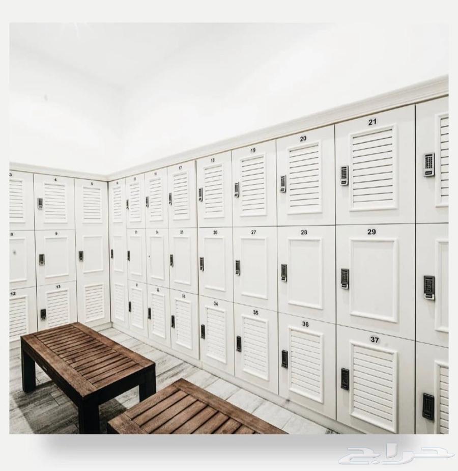 For sale: a fully equipped women's fitness club, ready for operation63365450450306112