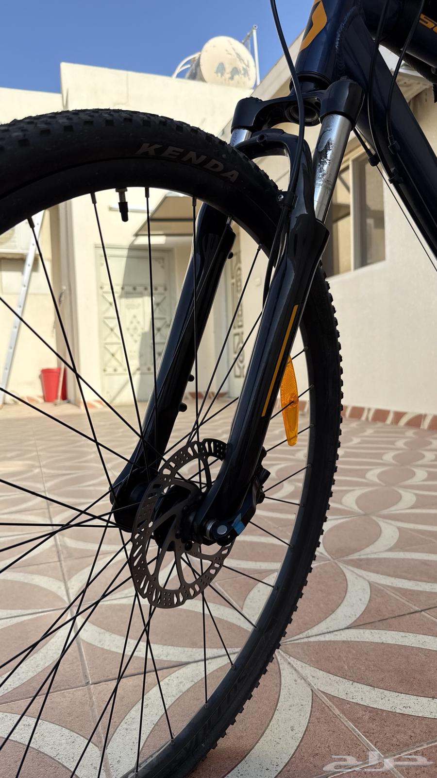 A hybrid bike from the Swiss company Scott63356649547267114