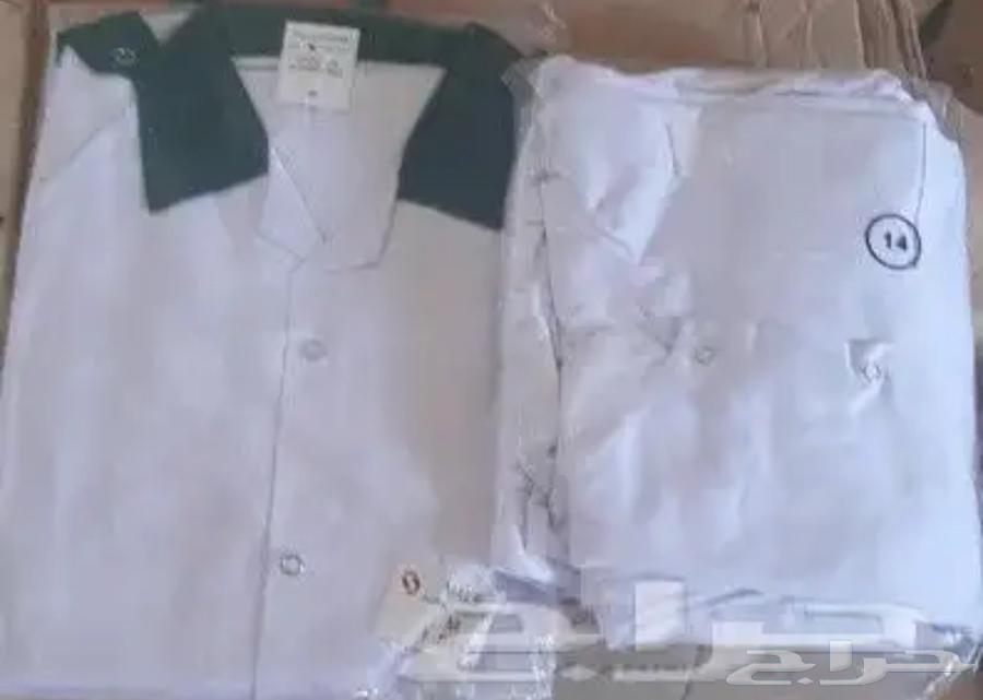 ملابس رجالية بالجملة كمية كبيييره63353947542403111