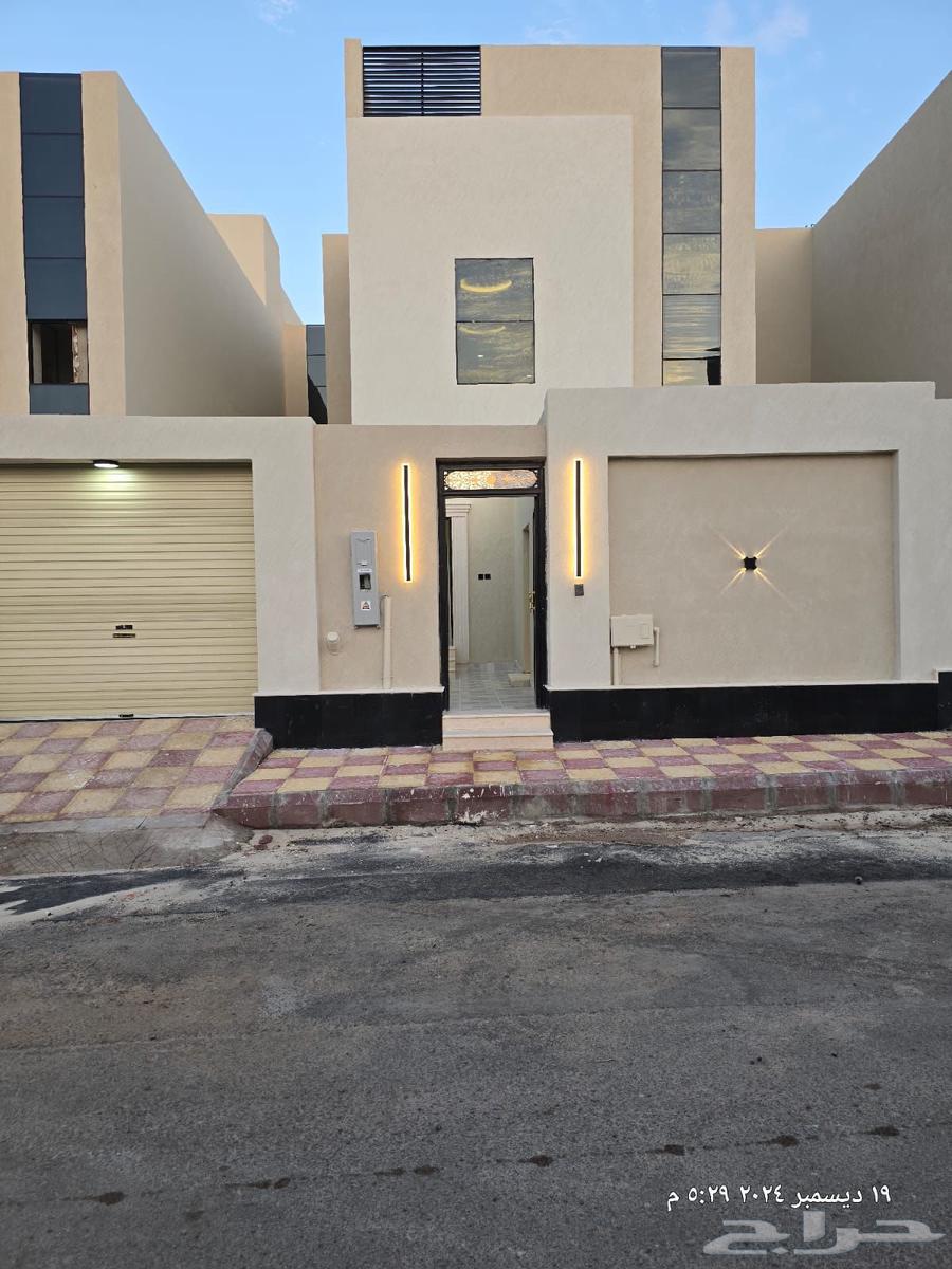 New villa for sale in the city, Al-Muhaissen typical plan, finished63356927404673113