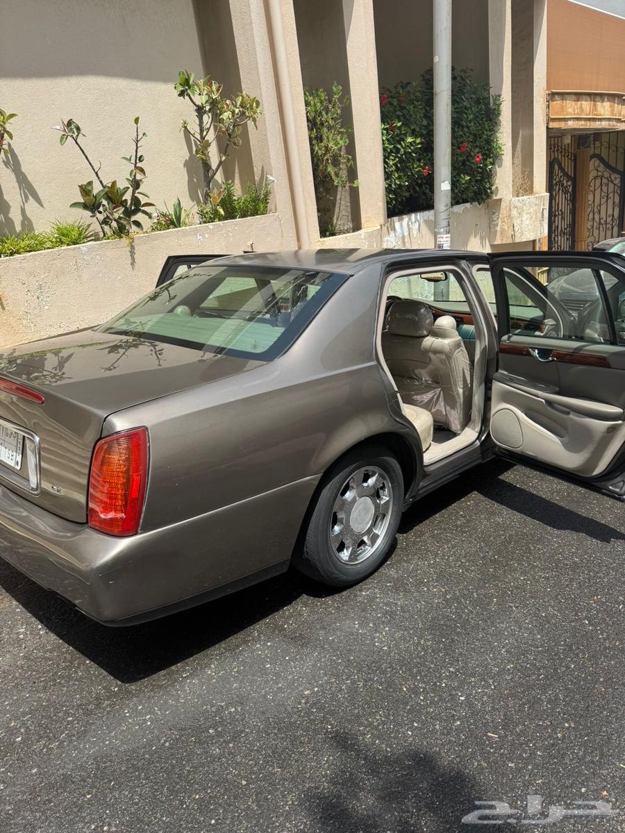 For Cadillac enthusiasts, 2002 Cadillac Deville with 181,000 miles63614720316547113