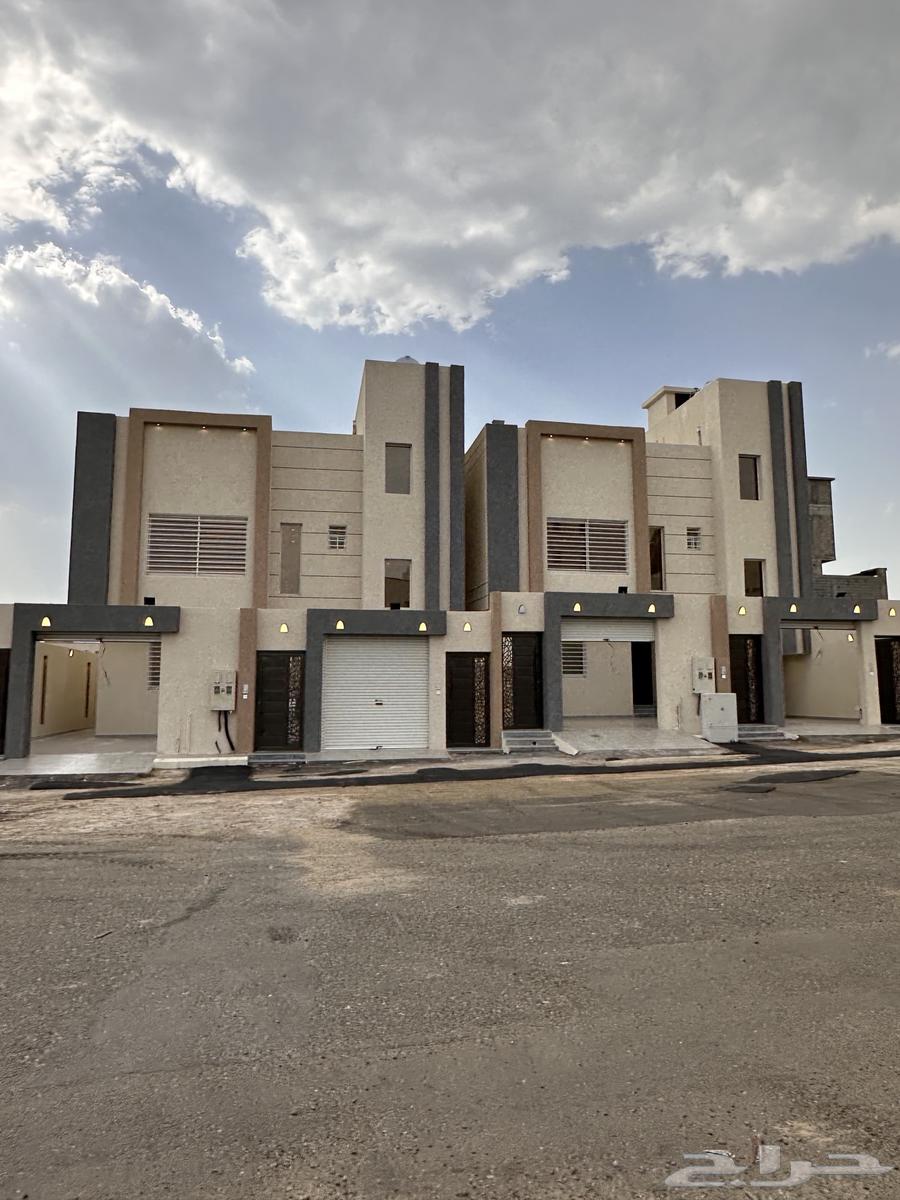 Selling a ground floor apartment with a large courtyard behind Al-Million Park, Al-Mahalah Road, Abha63356200405123111