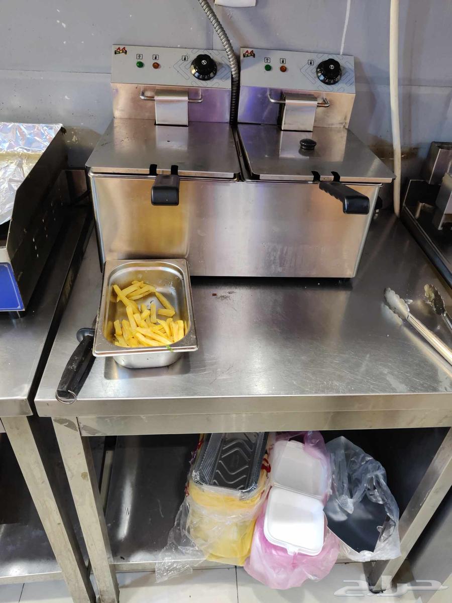 Restaurant for sale with all its equipment63360328133763114