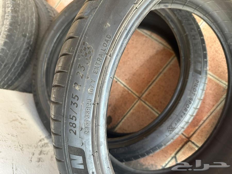 كفرات مشلان 285 35 24 لامبورجيني63614727638403111