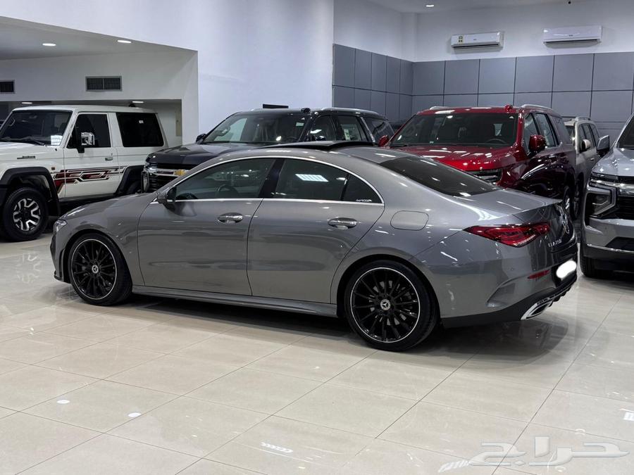 للبيع  مرسيدس بنز CLA 250   موديل 2021 (رمادي أنيق)63614898384259114