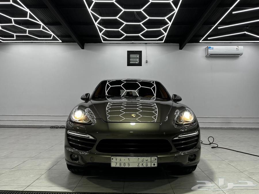 Porsche Cayenne 201263614897346691112
