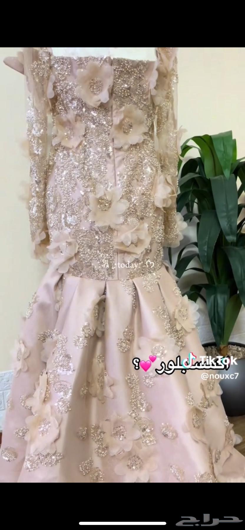 مزلي هذا القطع في موقع حراج السعر 700 والمقاس L63353603622017110