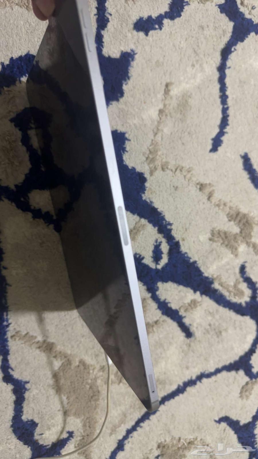 ايباد برو الجيل السادس الحجم الكبير 12.9 نظيف جدا63345939355393111