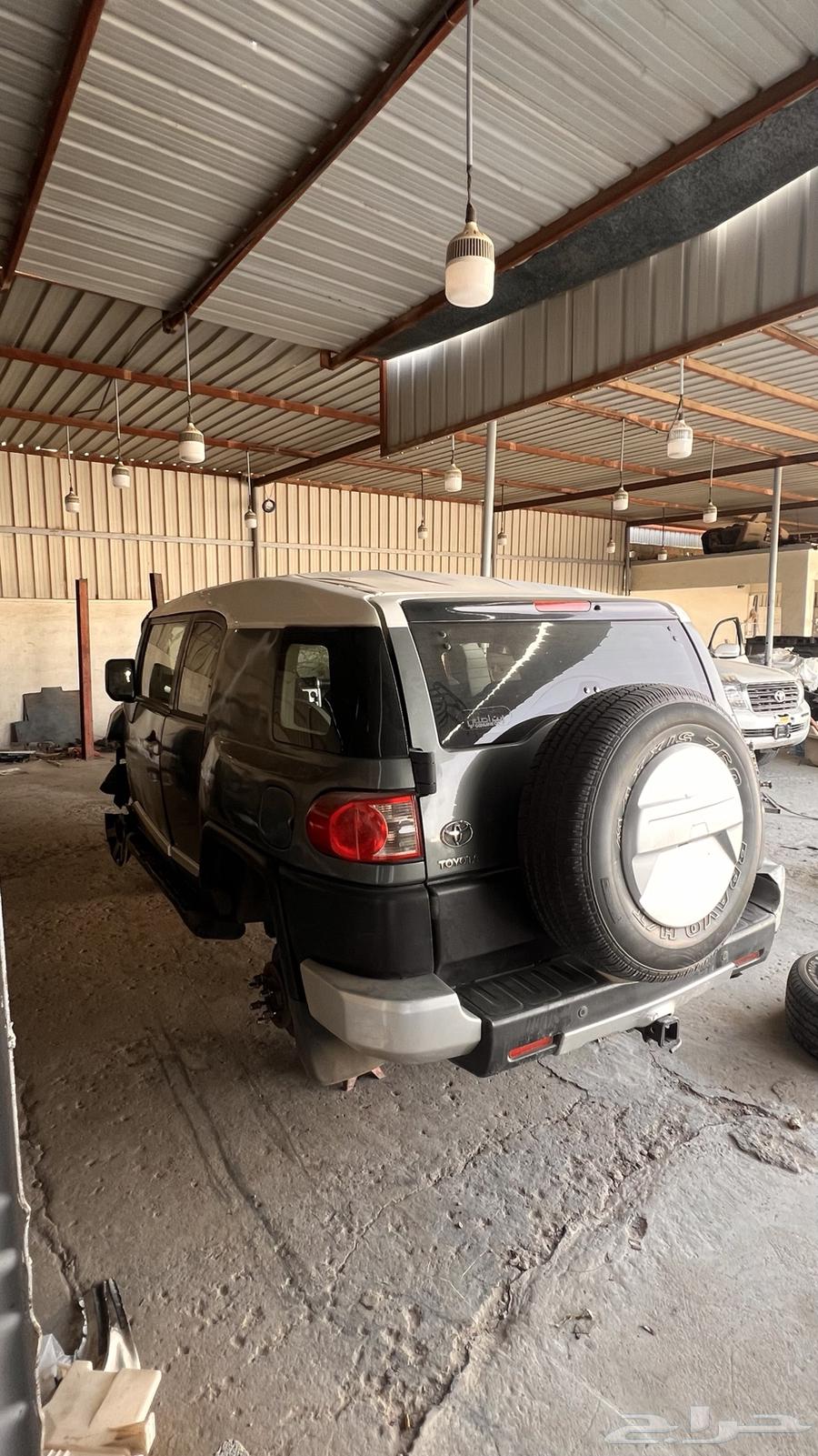 2010 FG reverse, minor traffic accident, all engines intact63614912208258113