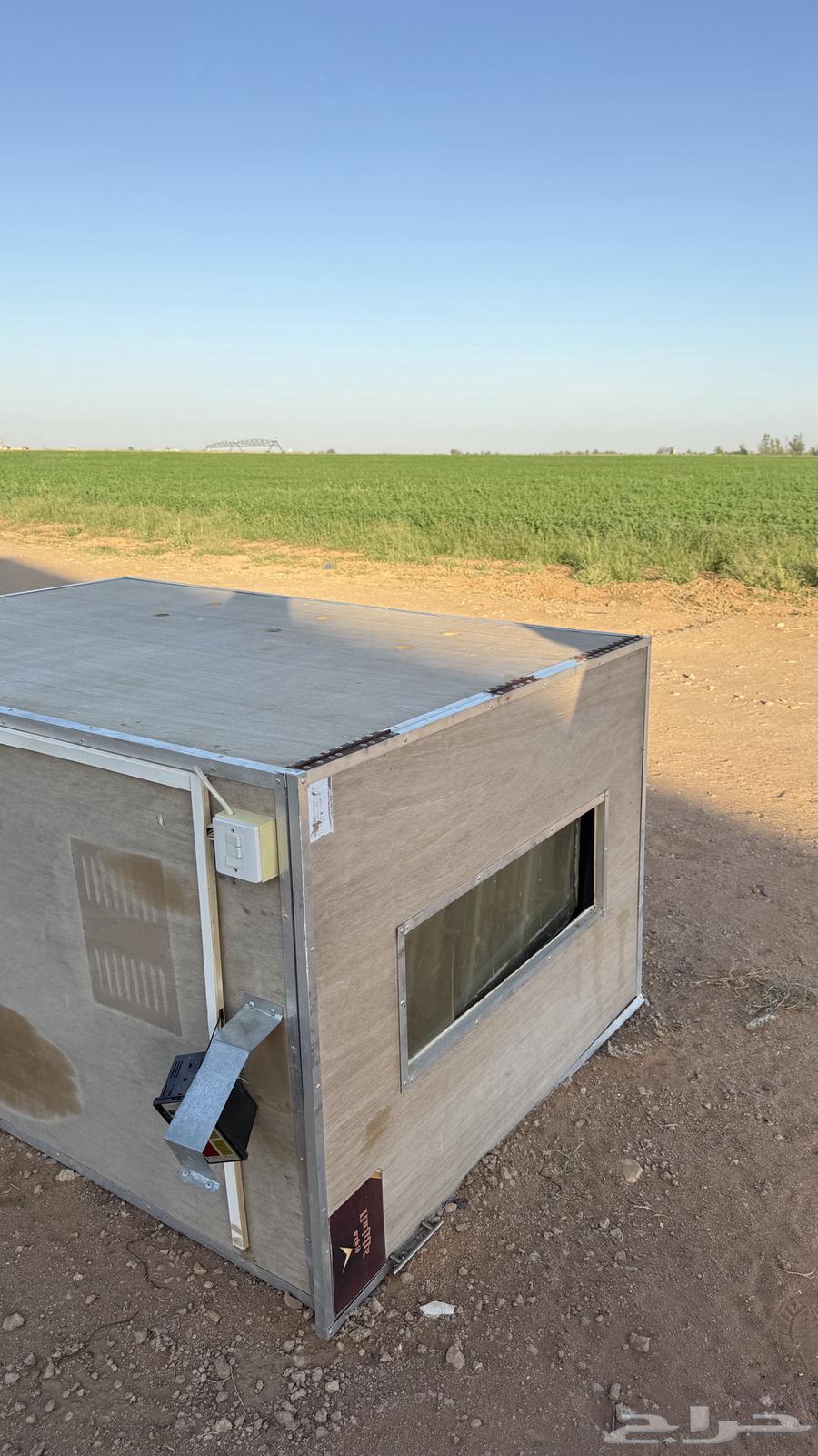 New incubator, used once, for sale63347560456323111