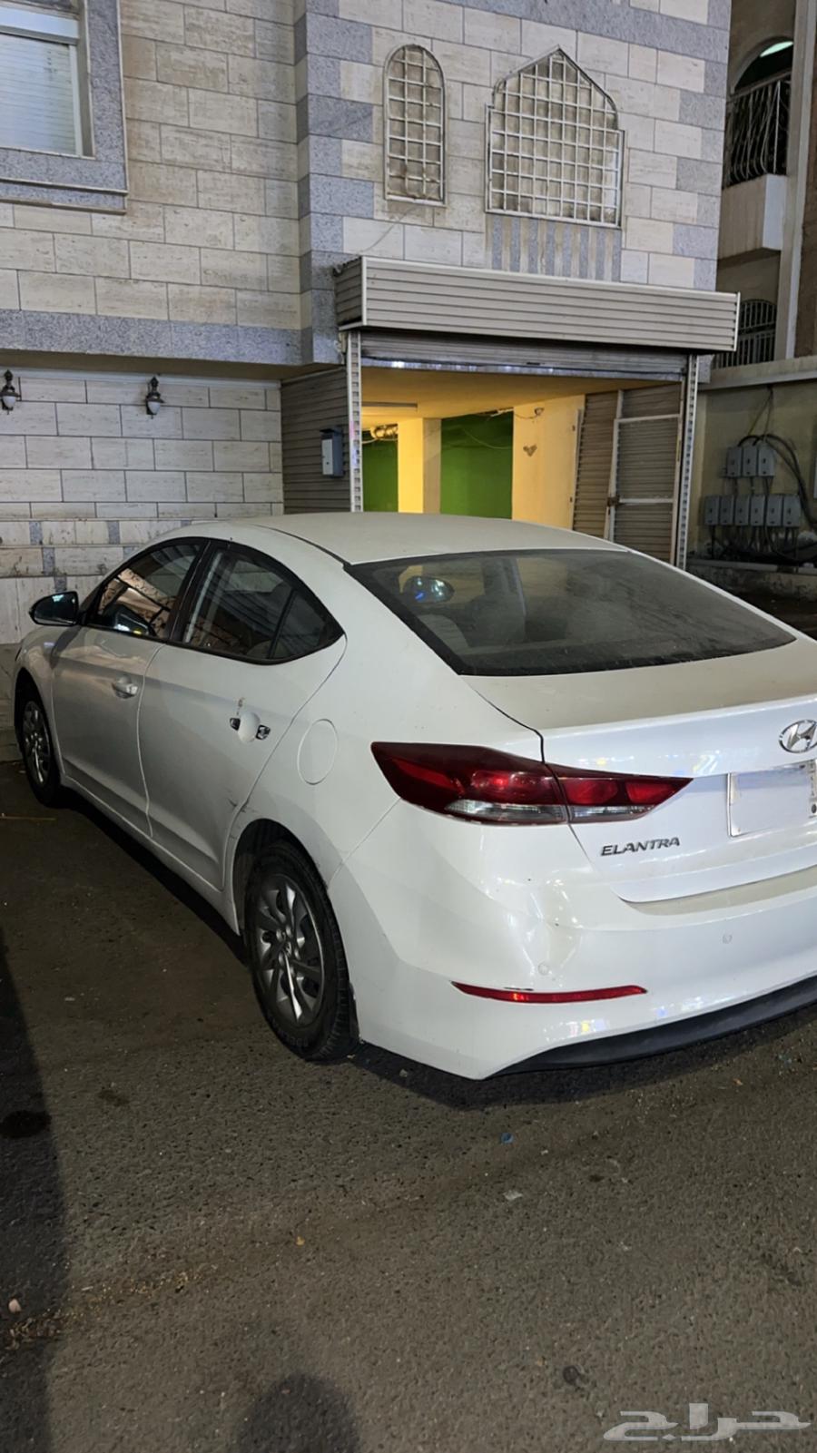 Hyundai Elantra Standard 2.0 Cash Only63614912144513112