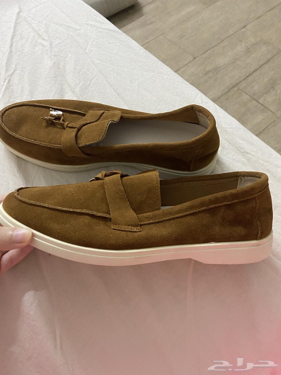 A used shoe from Shein63346330505729111