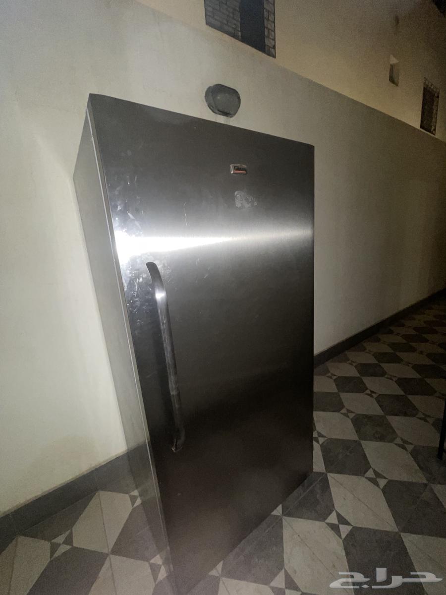 Freezer, refrigerator, and bedroom for sale63347597884674111