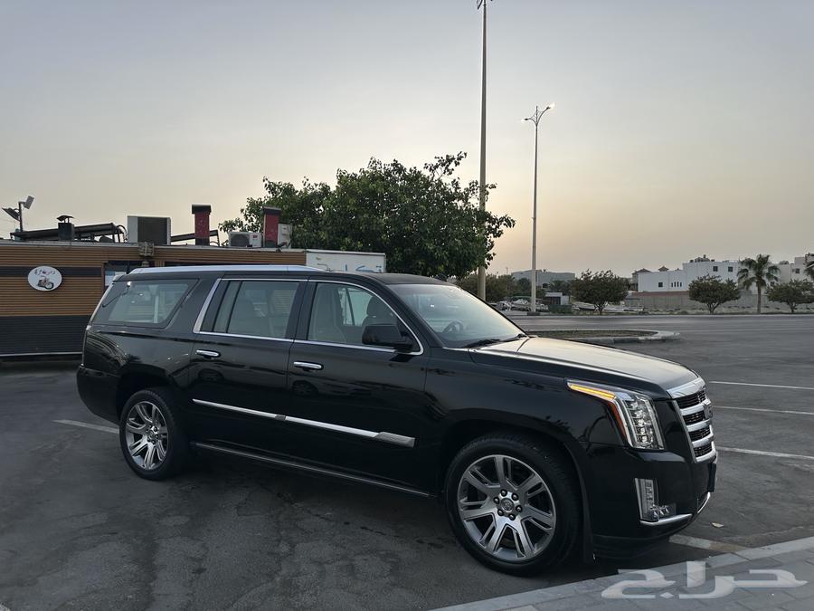 Cadillac Escalade 201563615205441155111