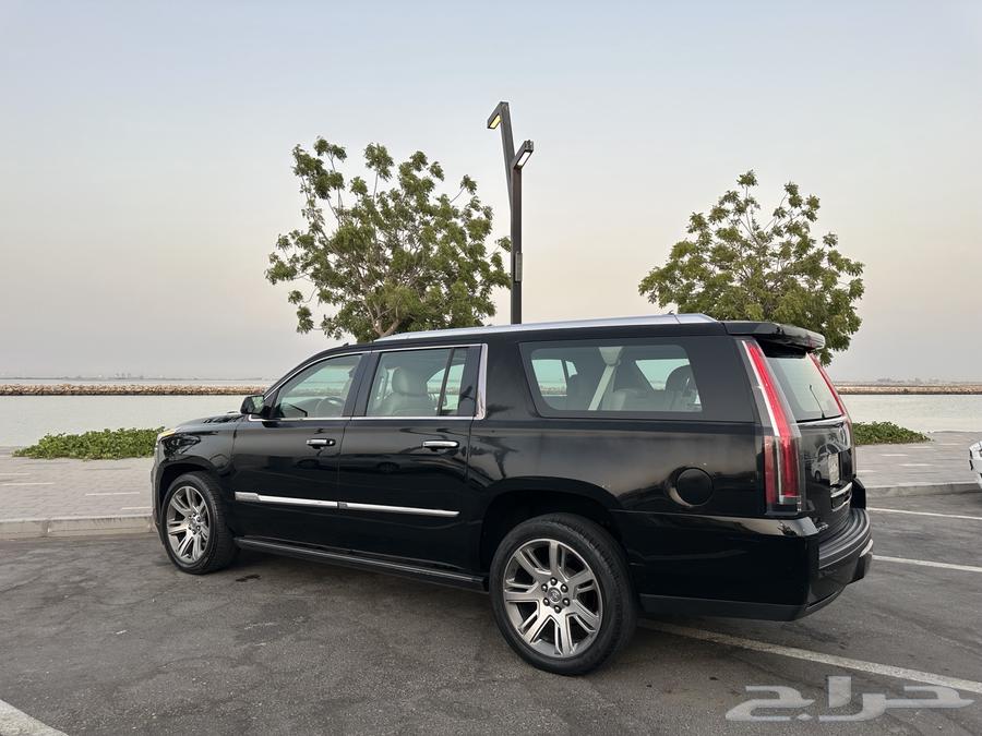 Cadillac Escalade 201563615205441155113