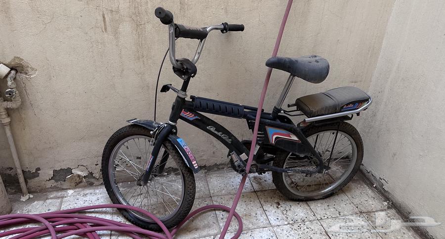 A bicycle for sale, in good condition, only the tires are worn out.63346591453698110