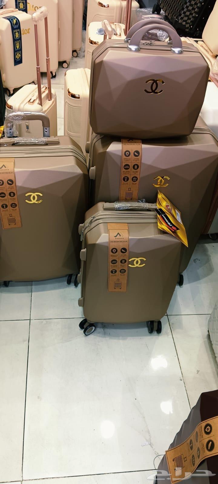 طقم شنط سفر شنط دبش63503900570755114