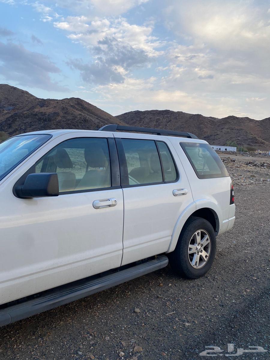 Explorer for sale, contact via WhatsApp only63615371632642112