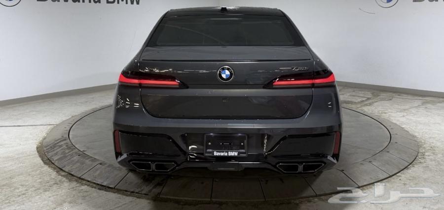 2025 BMW 760i xDrive   فئة M Sport Pro63615359396227111
