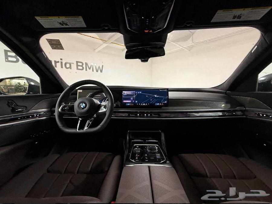 2025 BMW 760i xDrive   فئة M Sport Pro63615359396227113