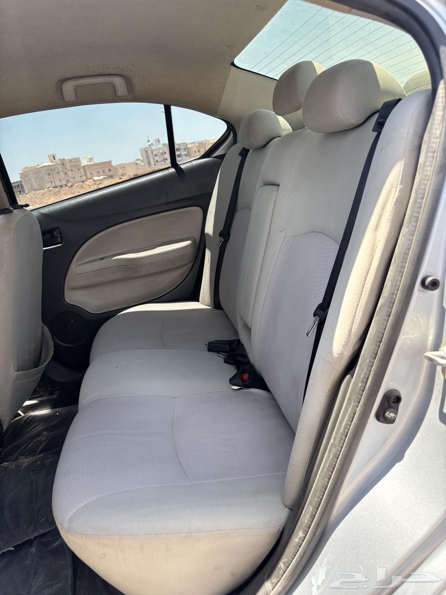 Mitsubishi Attrage 201863615353461761114
