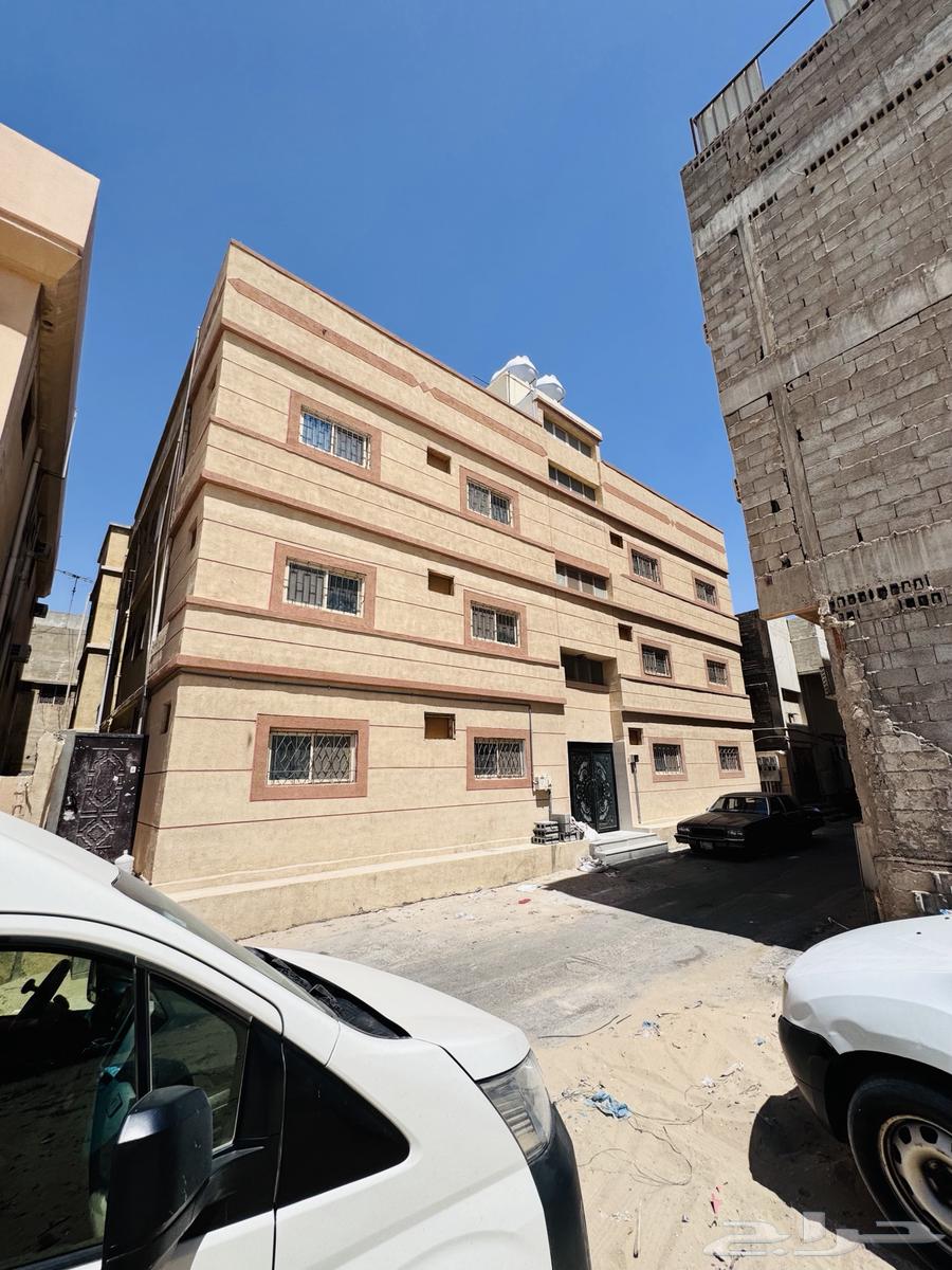 للبيع عمارة عوائل فى العدامه دخل 10 فى الميه عليه مليون 75062897023499138112
