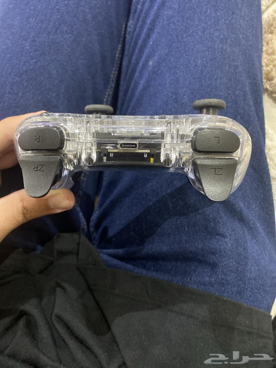 An Xbox controller works on PlayStation 4 and 5.63339088233090113