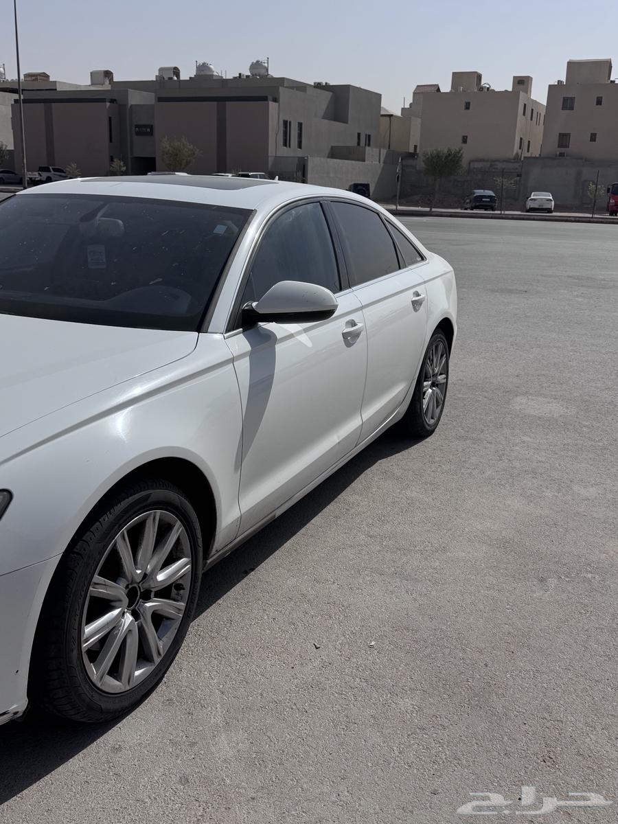 للبيع أودي A6 V6 201263615359612930114