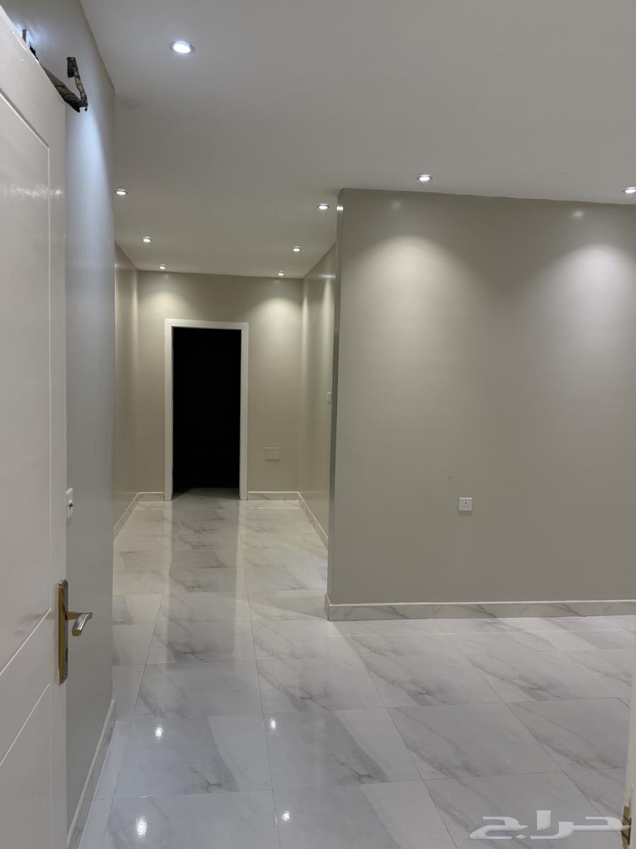 Independent apartment with entrance and courtyard in Al-Arein district62918279734914113