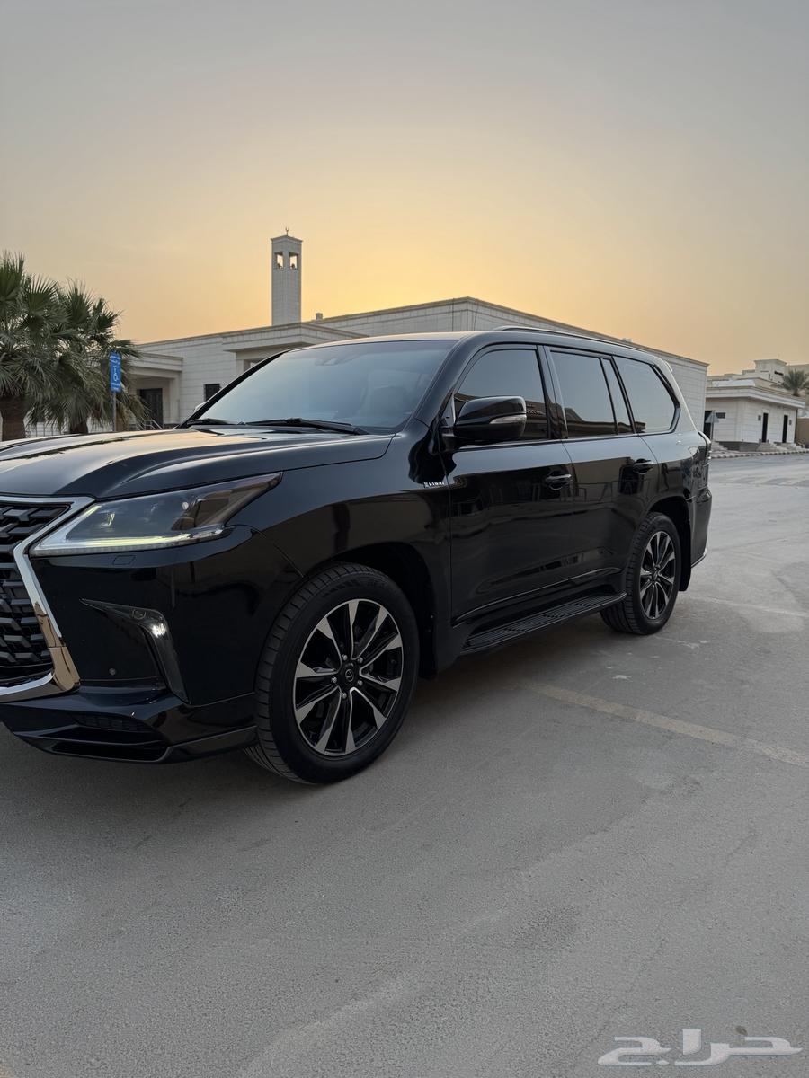 Lexus 2017 Agency63615351215234112