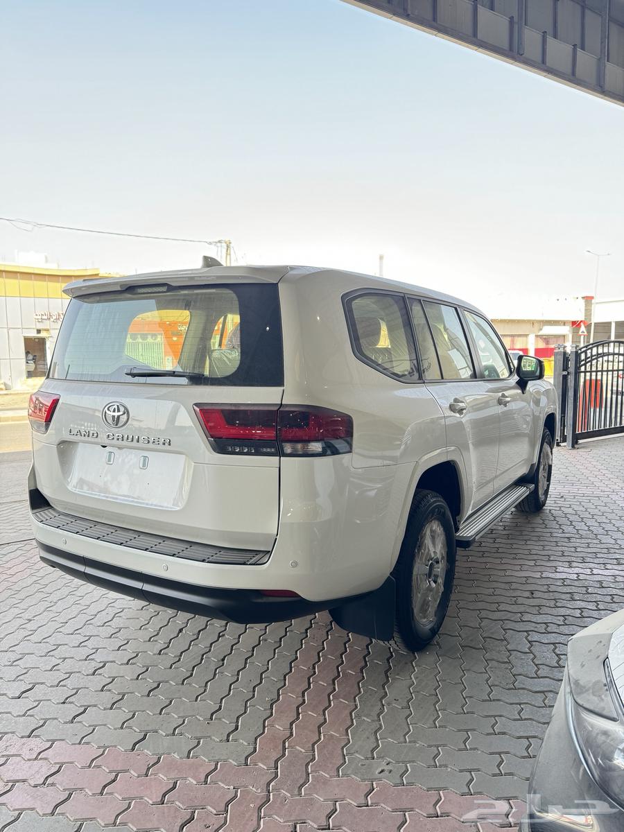 تويوتا لاندكروزر GX ديزل 202563615529830787112