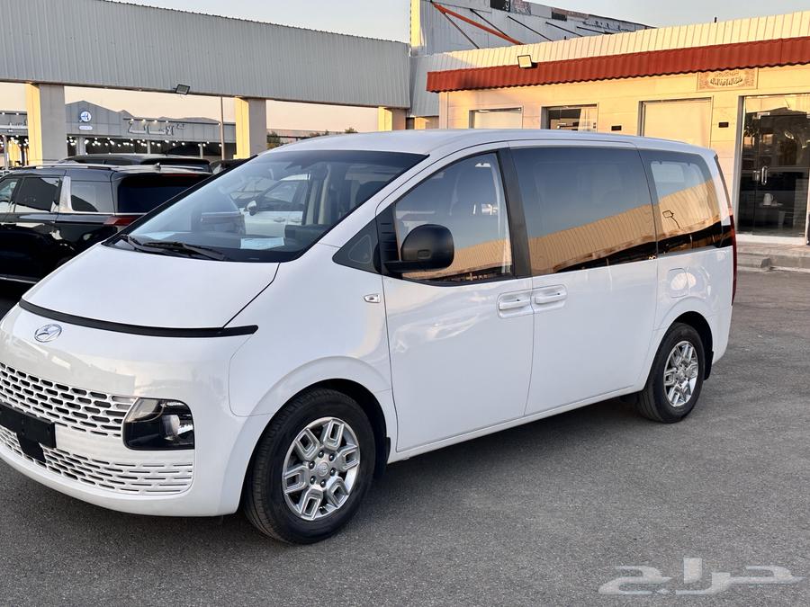 Hyundai Staria 2022 Diesel with Customs Card Imported from Korea63615544697091111