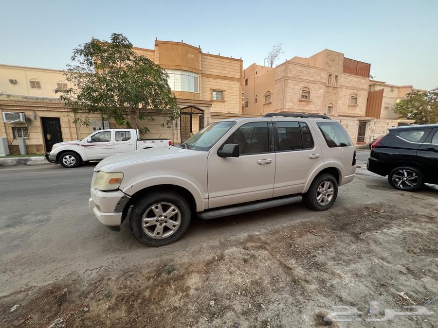 Explorer 201063615378805633111