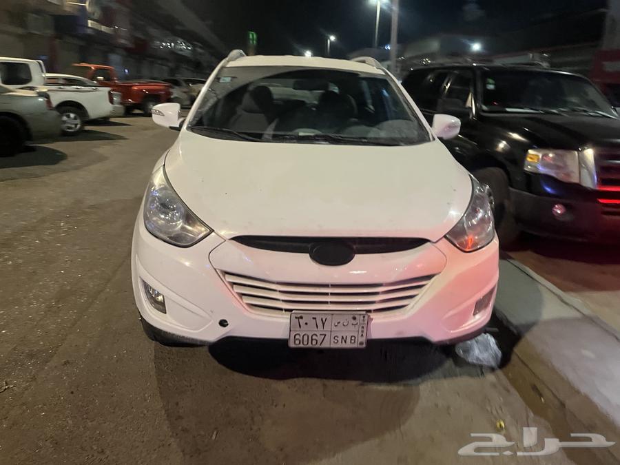 Hyundai Tucson 2013 has a problem with the automatic transmission.63484463328642111