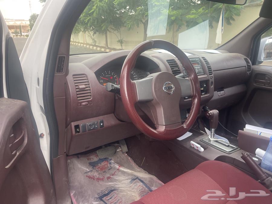 Nissan Navara 2015 Automatic Very Clean63615676775682114