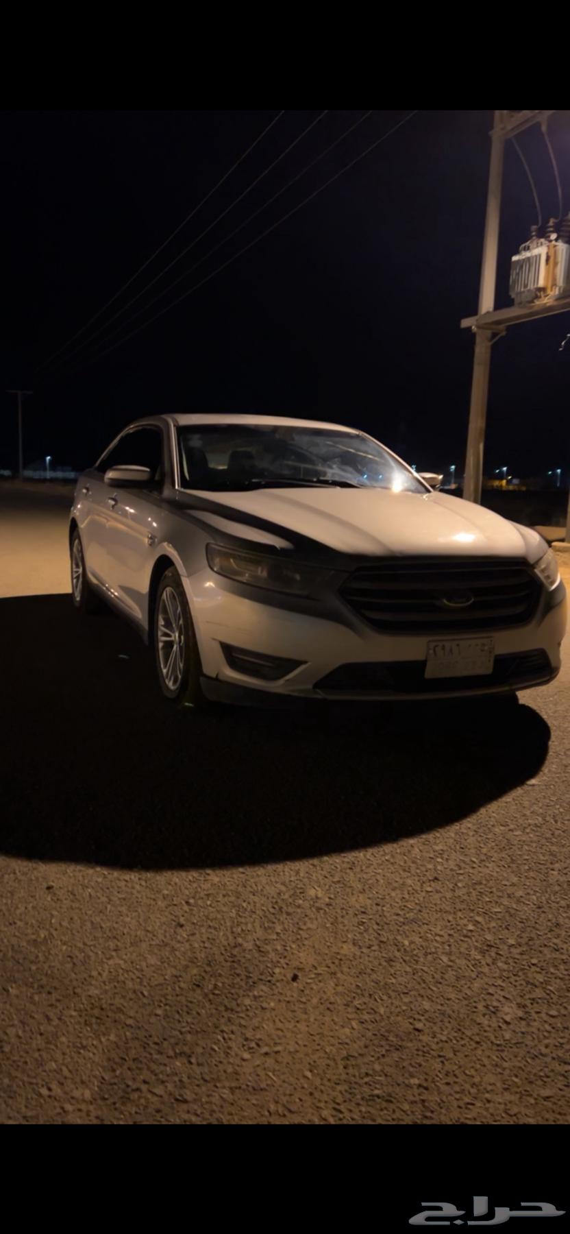 Ford Taurus 201363615384185090111